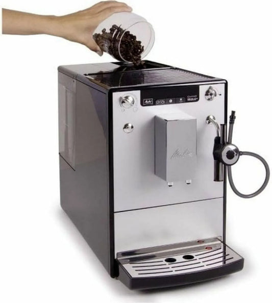 Melitta SOLO & Perfect Milk E957-103, automatyczny ekspres do kawy z funkcją cappuccino, srebrny